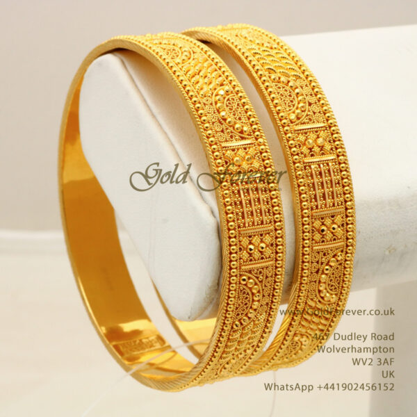 22 Carat Gold Pair of Bangles 49 Grams code: BG1011