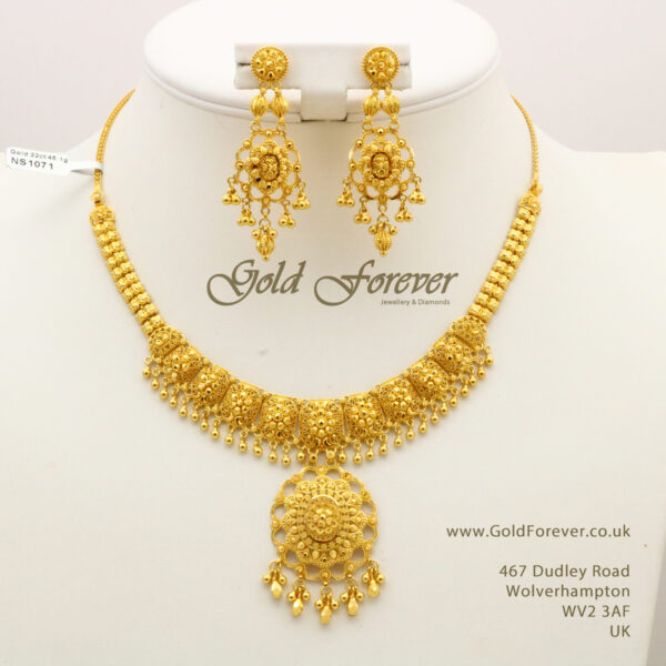 22 Carat Indian Gold Necklace Set 45.1 Grams code: NS1071