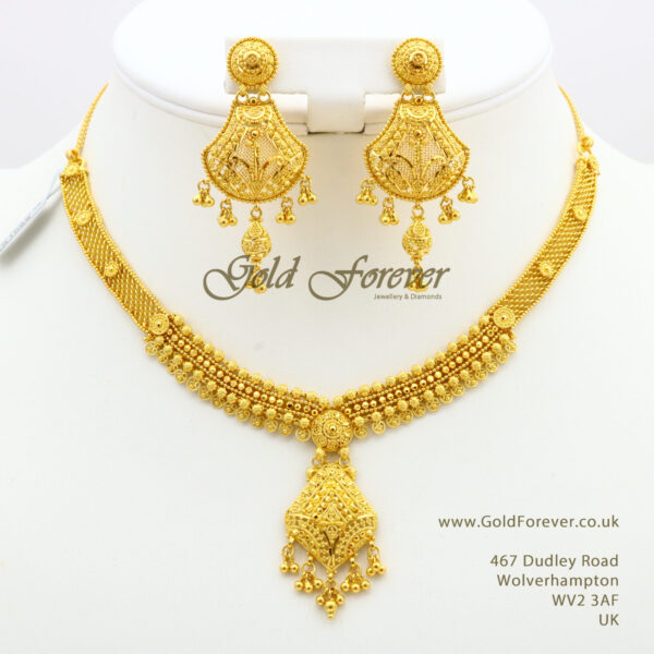 22 Carat Indian Gold Necklace Set 44.8 Grams code: NS1099